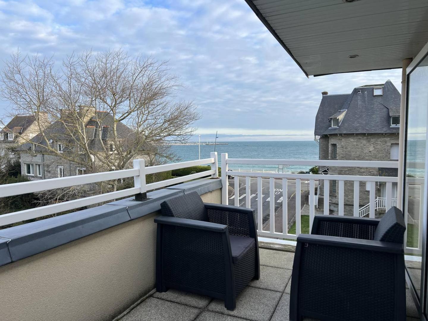 390 Appartement 3 Chambres Avec Vue Sur La Grande Plage De Saint-Cast La Garde  Extérieur photo
